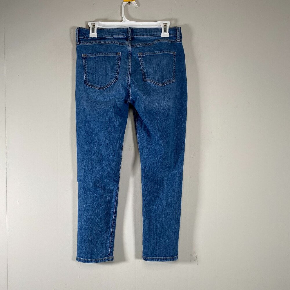 Banana Republic PETITE Curvy Girlfriend Denim Jeans Women's 6P Blue Distressed - Picture 2 of 14